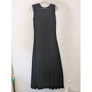 Made in Heaven Maxi Dress Women's‎ Size M Black Sleeveless V-Neck Slinky